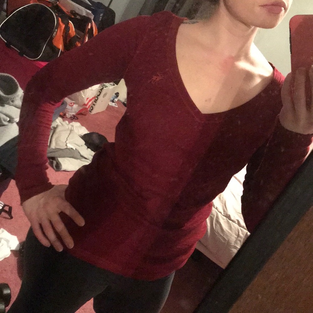 Abercrombie & Fitch maroon long sleeve